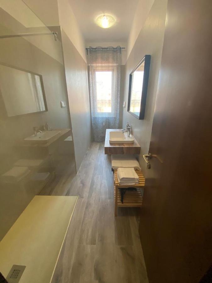 City39 "Residenze Del Cuore" Верона Экстерьер фото